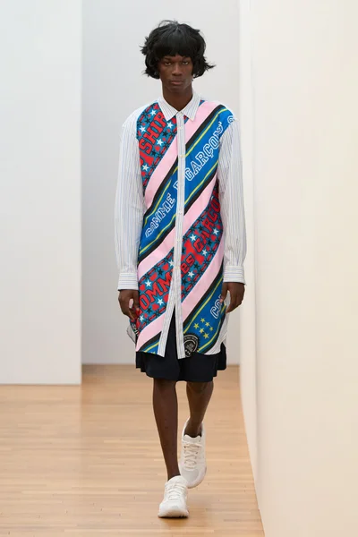 Look 13